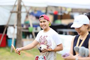 BIB: 
                            <button type="button" onclick="openModal(27860048)" class="btn btn-primary btn-sm float-right btn-popup" data-toggle="modal" data-target=".modal-high-quality">
                        <i class="fas fa-shopping-cart"></i> Add to Cart
                    </button>
                                            <button type="button" onclick="isThisMe(27860048, true)" class="btn btn-success btn-sm float-right btn-popup btn-isme hidden" data-toggle="tooltip" data-placement="bottom" title="นี่คือรูปของคุณใช่ไหม คลิกที่นี่เพื่อเอาเข้าอัลบั้ม">
                        <i class="fas fa-plus"></i> Add to album
                    </button>
                    <button type="button" onclick="isThisMe(27860048, false)" class="btn btn-warning btn-sm float-right btn-popup btn-isnotme hidden">
                        <i class="fas fa-ban"></i> Remove from album
                    </button>